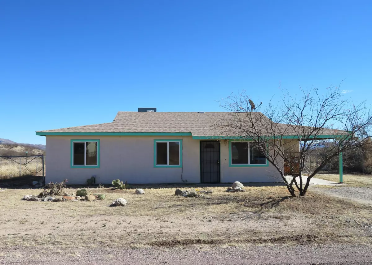 Benson, AZ 85602,2327 N Hacienda Drive