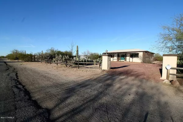 13222 N Flintlock Road, Marana, AZ 85653