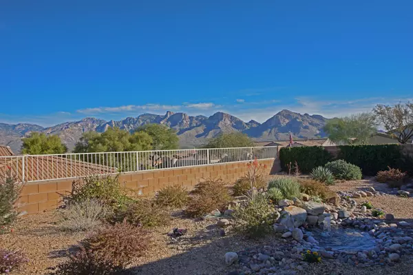 11588 N Flat Iron Drive, Oro Valley, AZ 85737