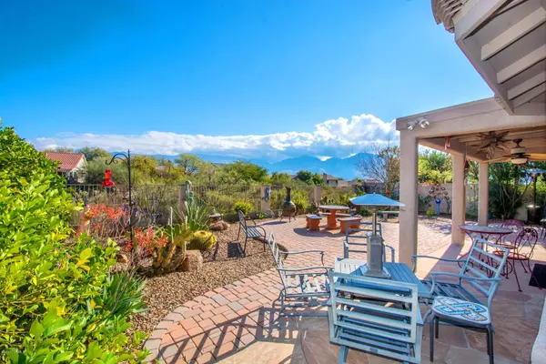 Oro Valley, AZ 85755,12768 N Lantern Way