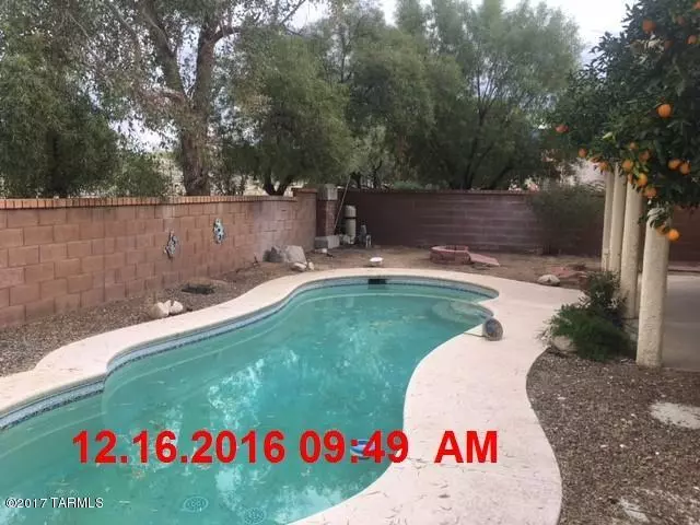 824 W Clear Creek Way, Oro Valley, AZ 85737