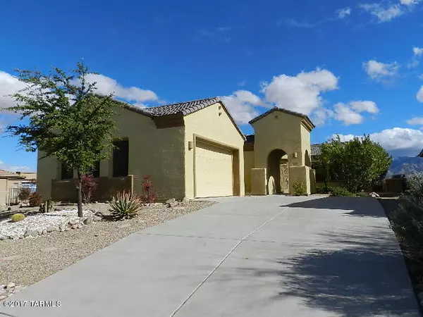 5923 S Painted Canyon Drive, Green Valley, AZ 85622