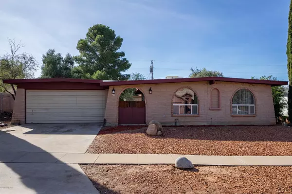 41 W Andrew Potter Street, Corona De Tucson, AZ 85641