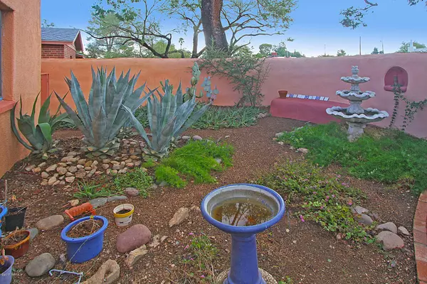 Tucson, AZ 85716,3275 E Pima Street