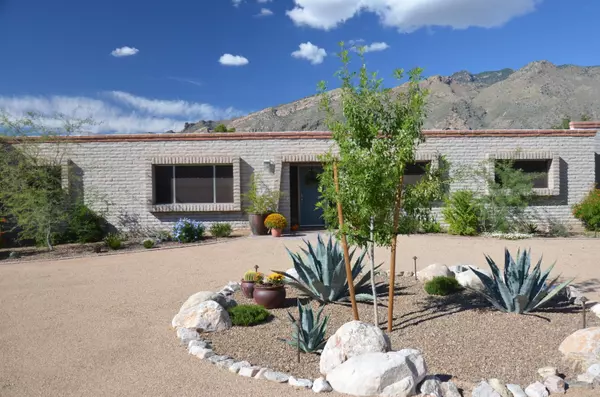 6202 N Camino Arco, Tucson, AZ 85718