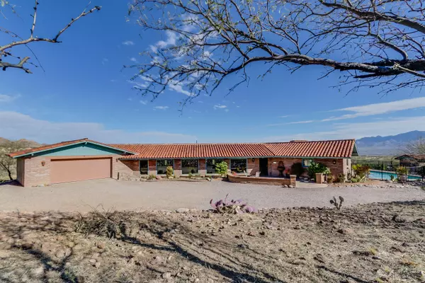 Tubac, AZ 85646,60 GUADALUPE Lane