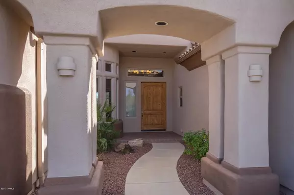 Oro Valley, AZ 85755,509 W Highlands View Place