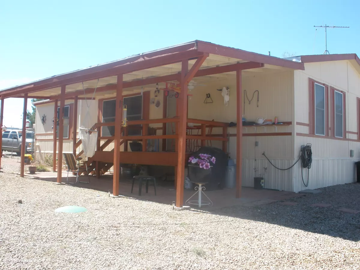 Benson, AZ 85602,3182 W Robin Road