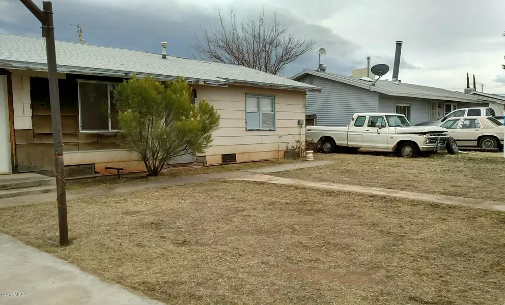 106 1st Street, Huachuca City, AZ 85616