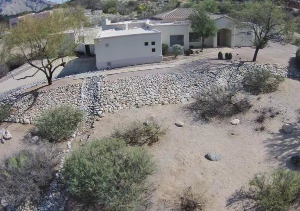 Oro Valley, AZ 85704,1121 W Saddlehorn Place