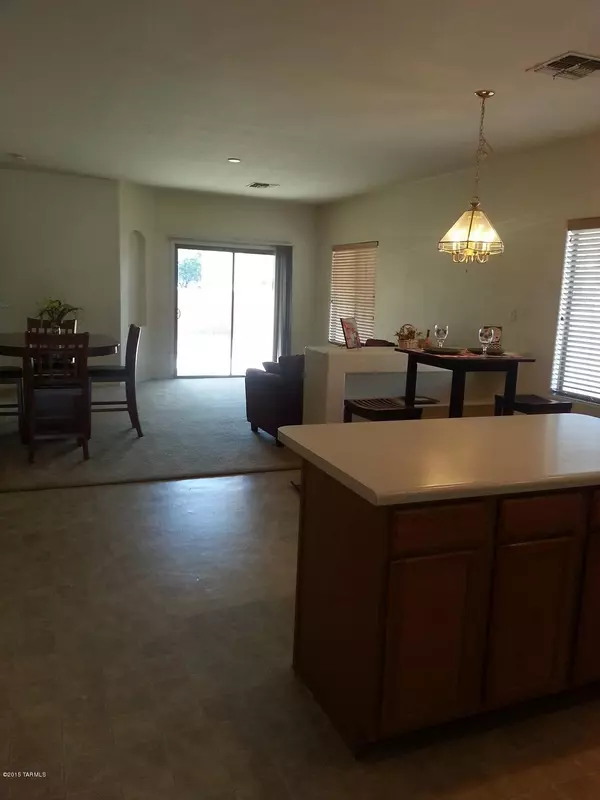 Sahuarita, AZ 85629,416 E Camino Rancho Redondo