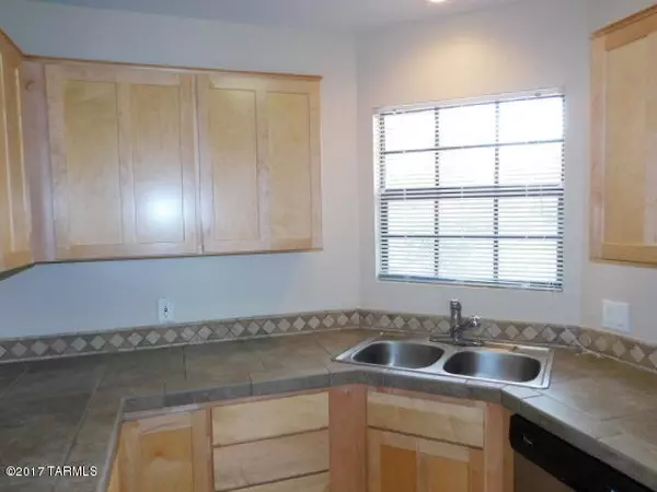 Tucson, AZ 85718,6411 N Tierra De Las Catalinas  #35