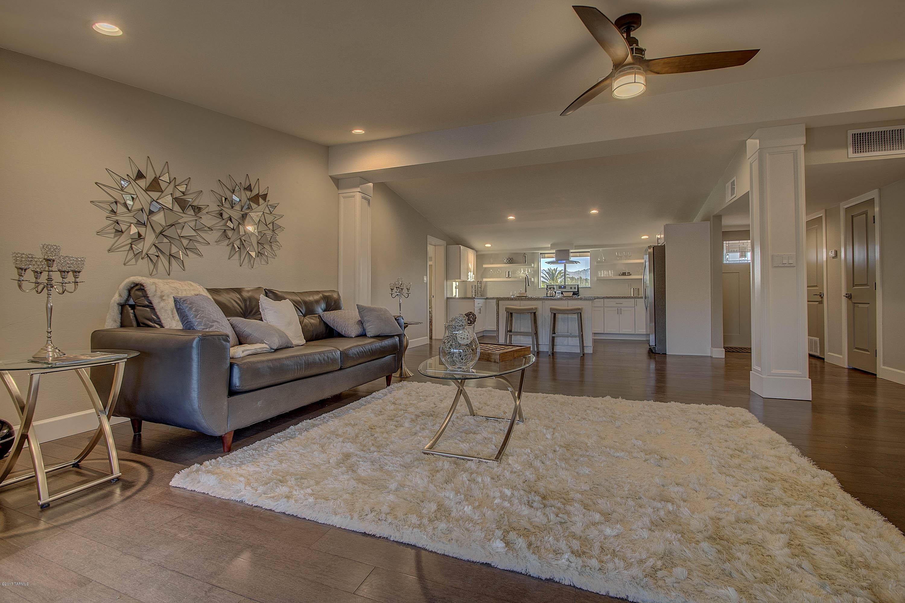 Tucson, AZ 85710,626 S Santa Ana Drive