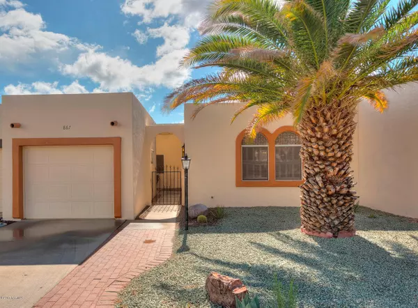 867 S Camino Guarina, Green Valley, AZ 85614