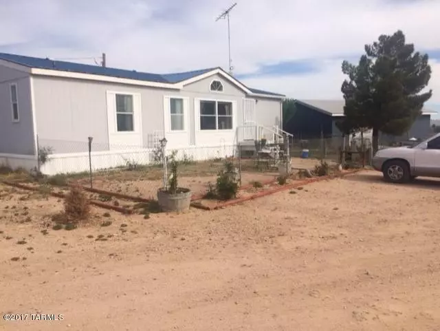 3230 W Acorn, Benson, AZ 85602