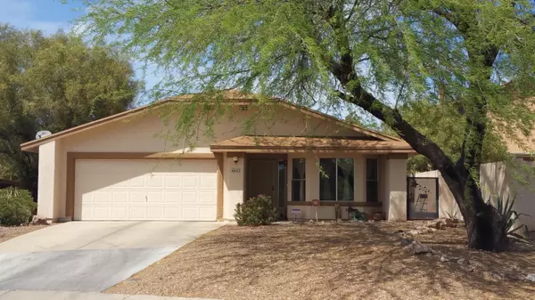 4642 W Globeberry Street, Tucson, AZ 85741