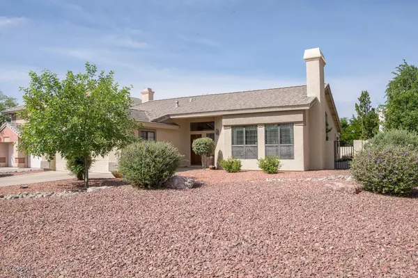 1130 W Masters Circle, Oro Valley, AZ 85737