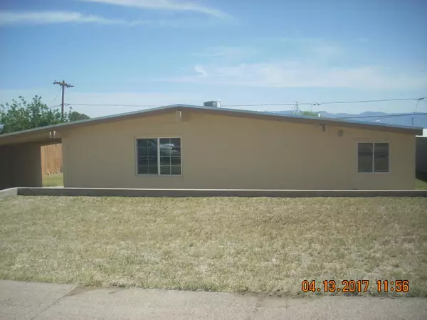 208 N Douglas Avenue, San Manuel, AZ 85631