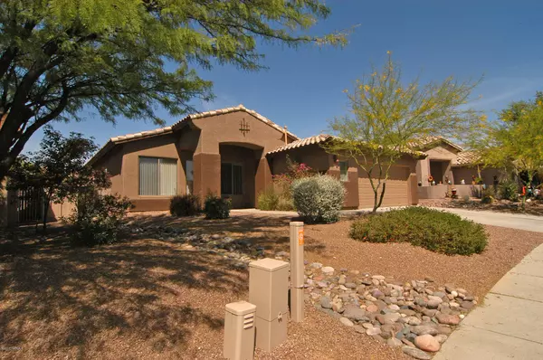 Oro Valley, AZ 85755,13661 N Balancing Rock Drive