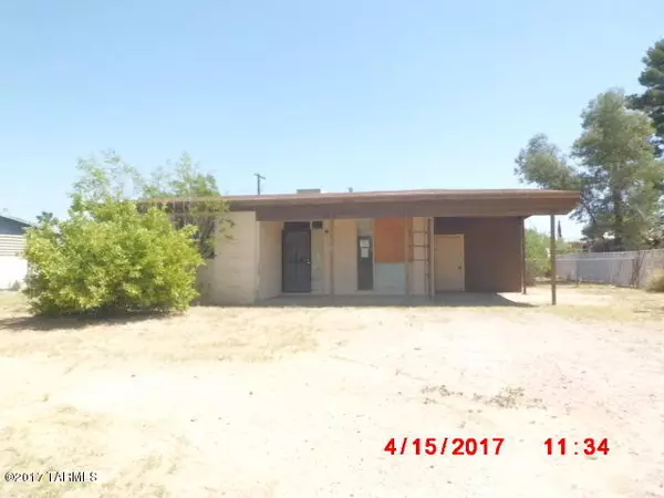 2133 S Rosemont Avenue, Tucson, AZ 85711