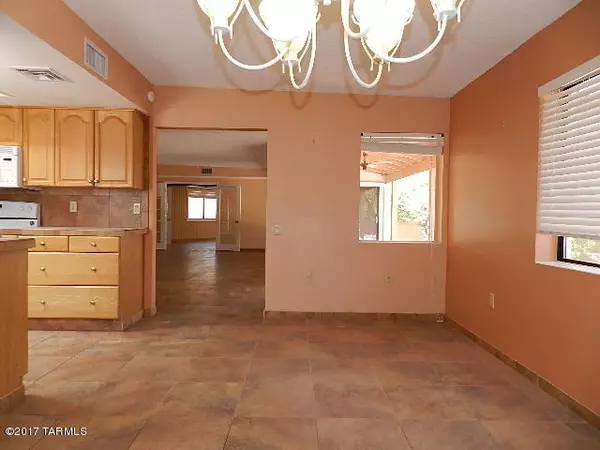 Green Valley, AZ 85622,1780 W Via De Anza