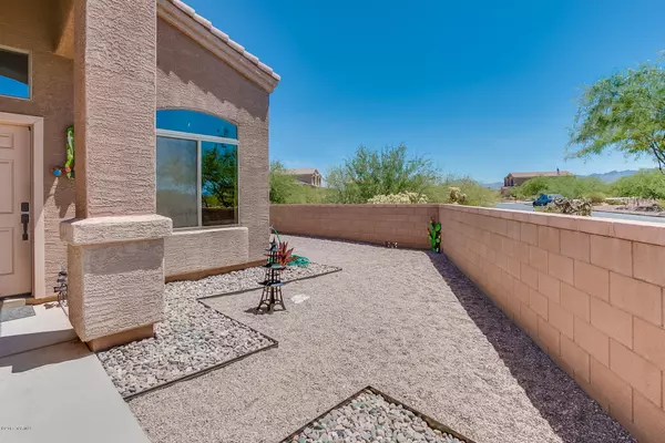 Sahuarita, AZ 85629,3251 E Glacier Lane