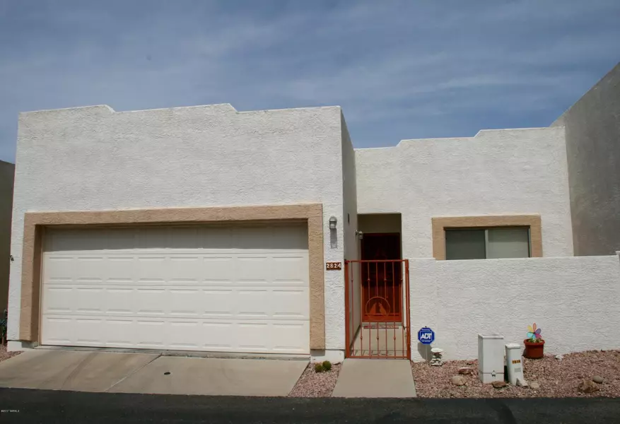 2824 S Full Moon Drive, Tucson, AZ 85713