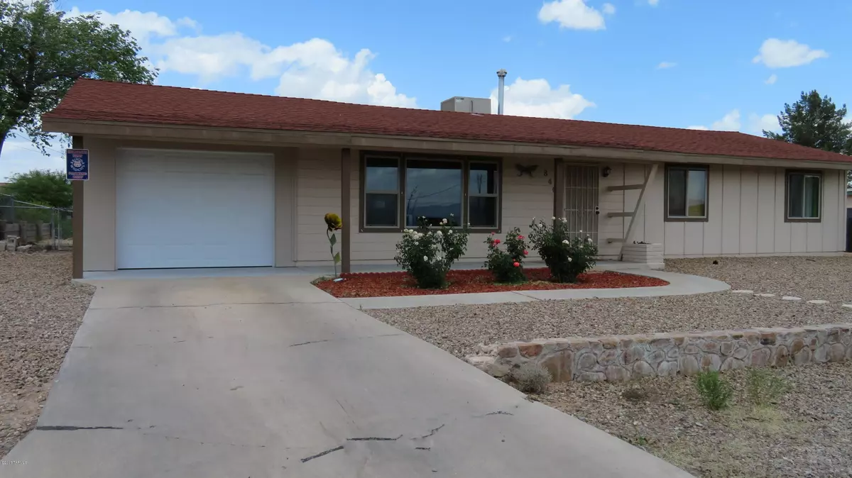 Benson, AZ 85602,840 S La Mesa Drive