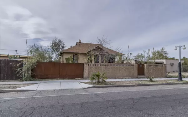 1124 S 4Th Avenue, Tucson, AZ 85701