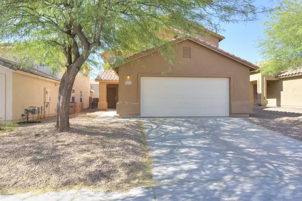 435 W Cedar Chase Drive, Green Valley, AZ 85614