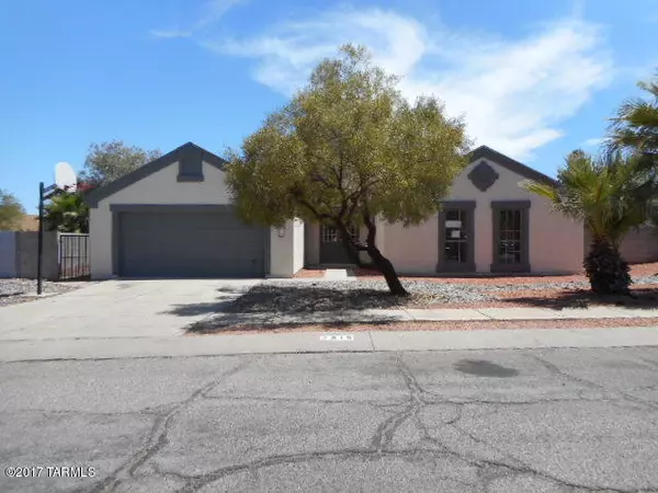 2815 W Ironwood Ridge Drive, Tucson, AZ 85745