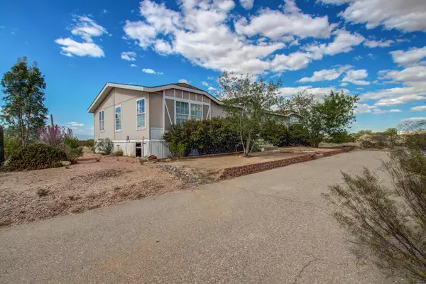 Sahuarita, AZ 85629,15357 S Candy Lane