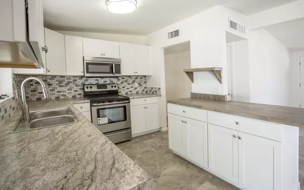 Tucson, AZ 85710,6651 E Calle Herculo