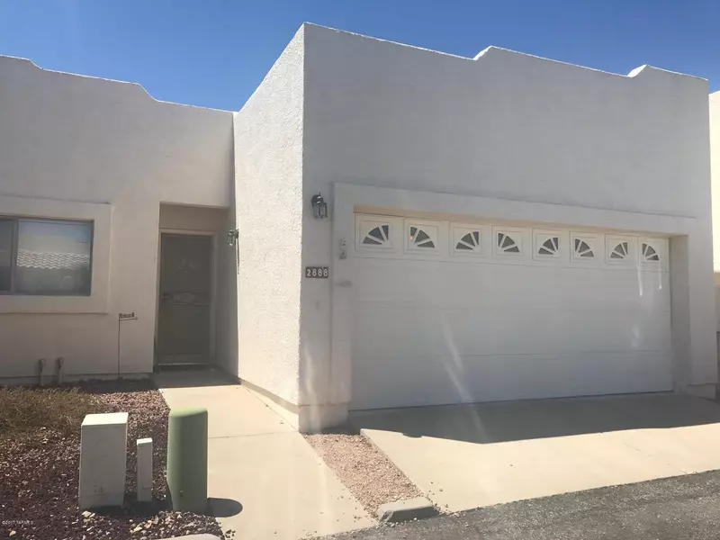 2888 S Full Moon Drive, Tucson, AZ 85713