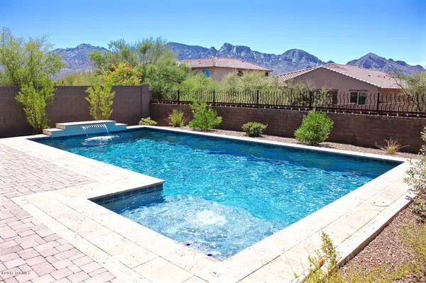 276 E Painted Pottery Place, Oro Valley, AZ 85755