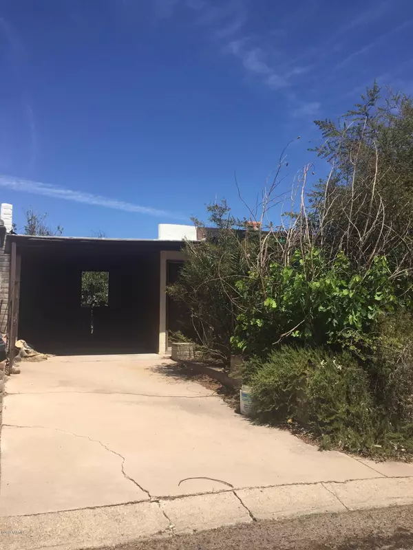 2254 N Monte Carlo Place, Nogales, AZ 85621