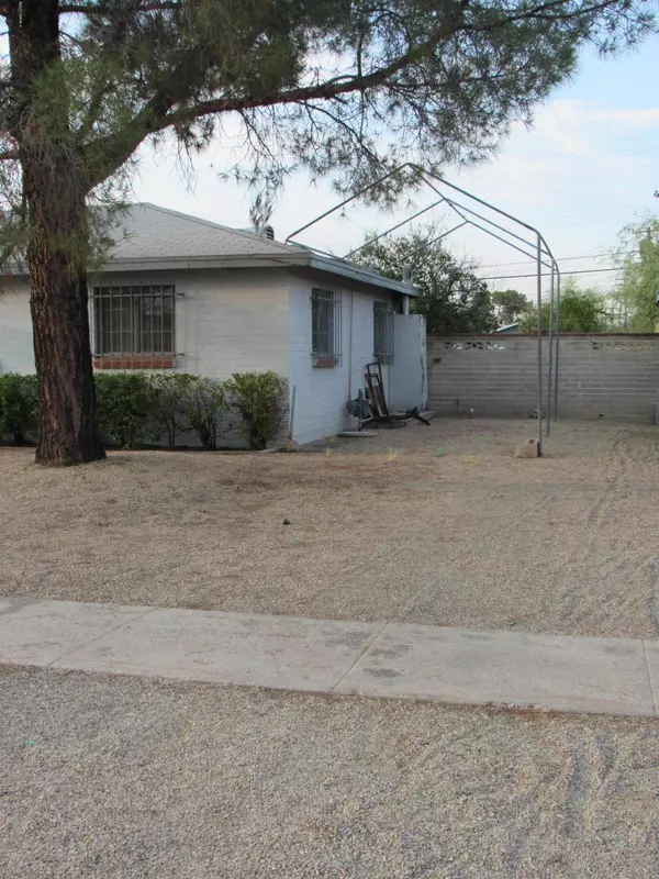 Tucson, AZ 85711,5526 E 20th Street