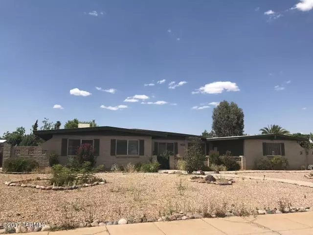2117 E Elmwood Lane, Sierra Vista, AZ 85635