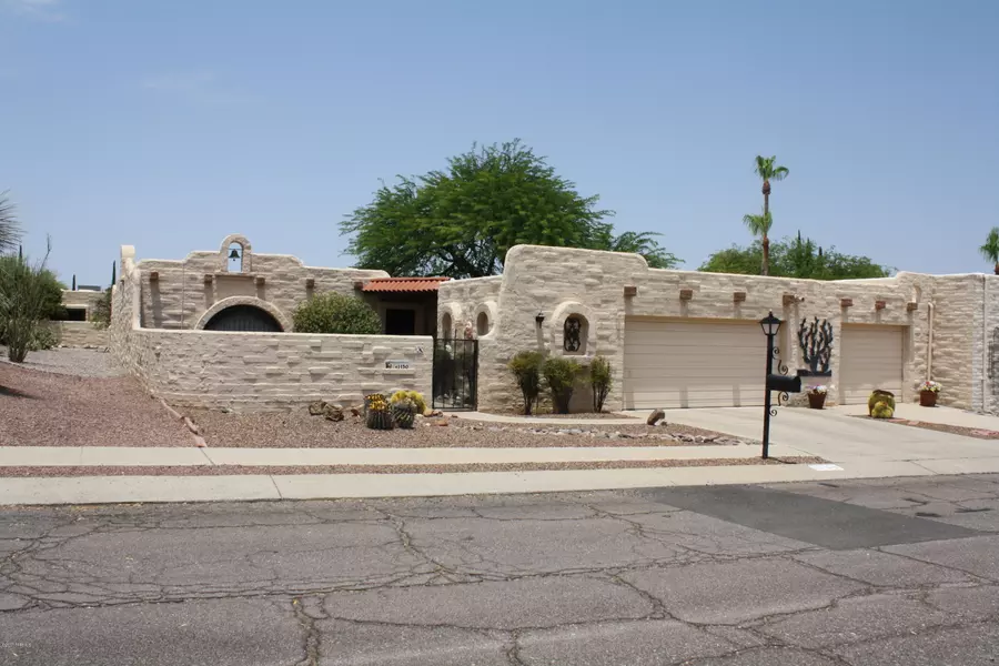 1130 W Circulo Del Sur, Green Valley, AZ 85614