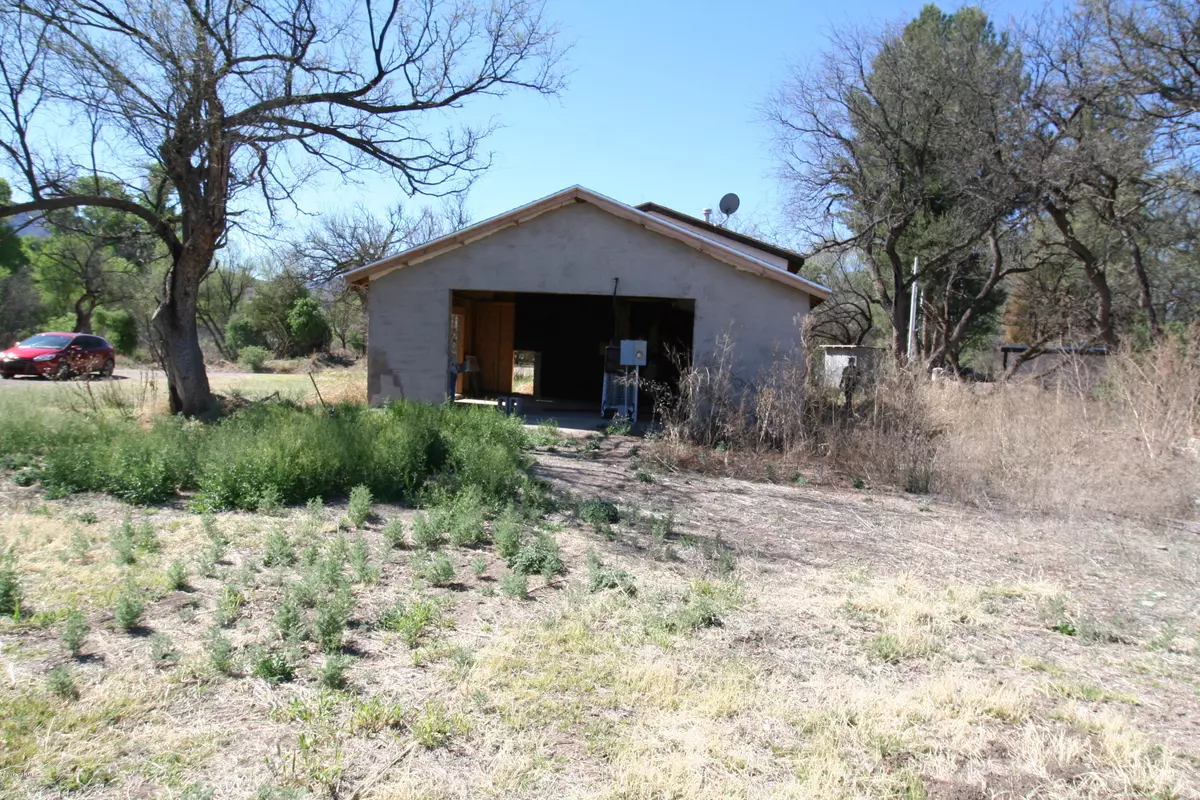Patagonia, AZ 85624,470 Pennsylvania Avenue