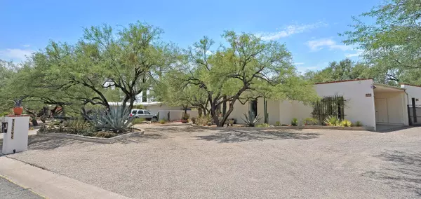 3339 N Camino Esplanade, Tucson, AZ 85750