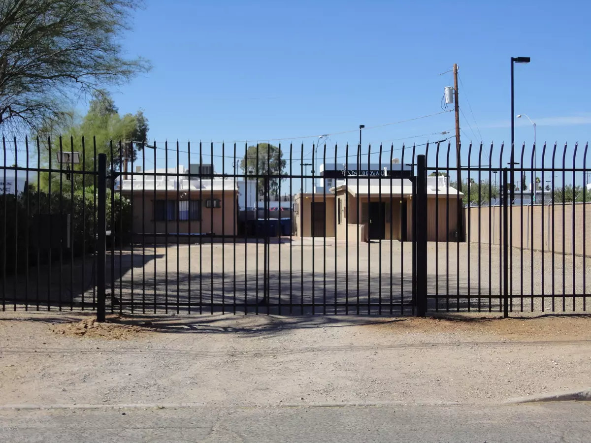 Tucson, AZ 85716,3558 E Cody Street