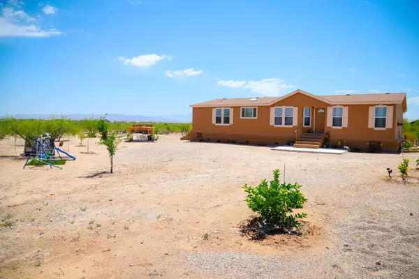 12940 N Flintlock Road, Marana, AZ 85653