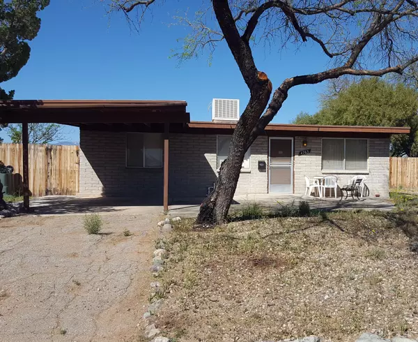 4763 S Apple Tree Avenue, Tucson, AZ 85730