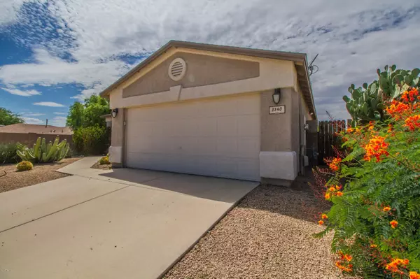 3340 S Desert Scroll Place, Tucson, AZ 85735