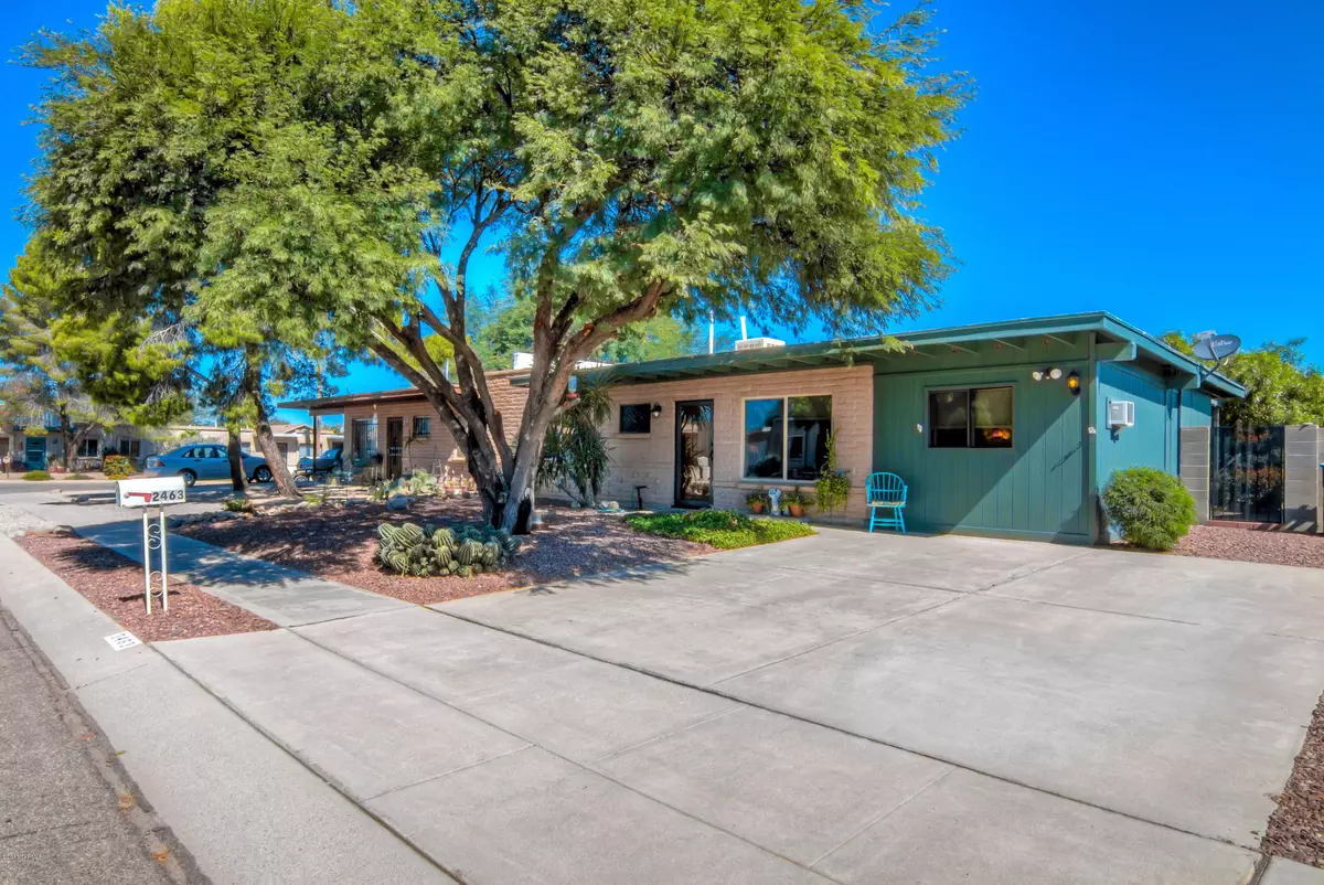 Tucson, AZ 85710,2463 S Rose Peak Drive