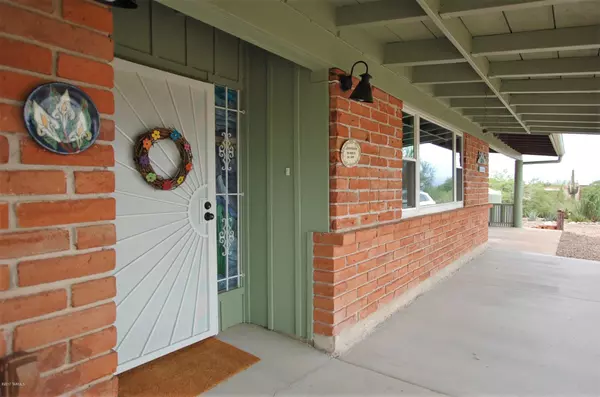 Tucson, AZ 85743,5725 N Sunflower Place