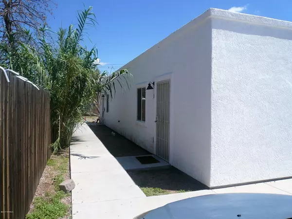 Tucson, AZ 85745,1414 W Delaware Street