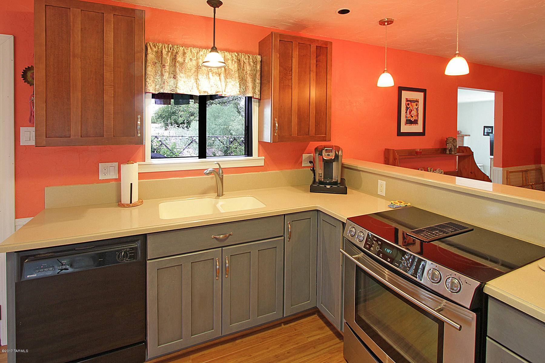 Tucson, AZ 85715,1111 N Sunspot Place