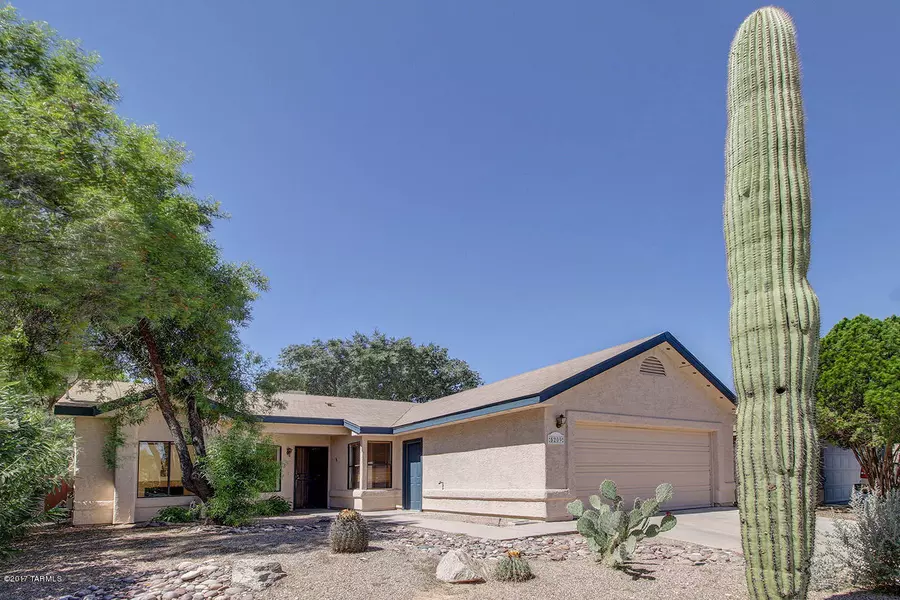 5209 W Aquamarine Street, Tucson, AZ 85742